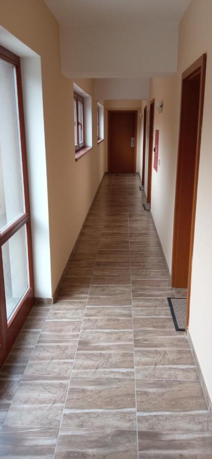 Penzion Ratmirak Maly Ratmirov Exterior photo