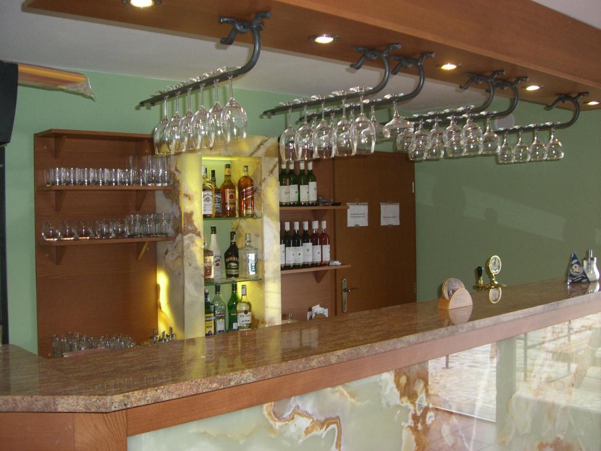 Penzion Ratmirak Maly Ratmirov Exterior photo
